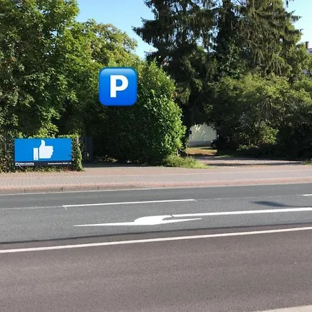 Schoenes City-apartment Mit 2 Schlafzimmer, Parkplatz, Ruhig Und Hell, D46-dg Lägenhet Oldenburg
