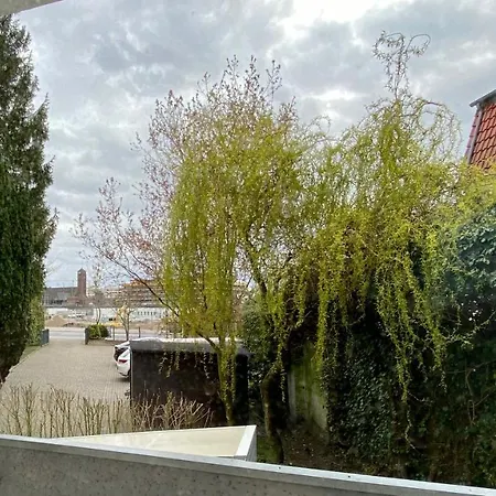 Schoenes City-apartment Mit 2 Schlafzimmer, Parkplatz, Ruhig Und Hell, D46-dg