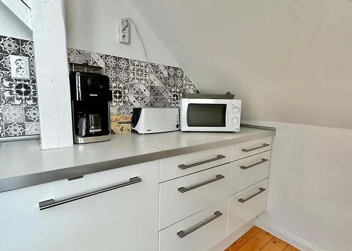 Schoenes City-apartment Mit 2 Schlafzimmer, Parkplatz, Ruhig Und Hell, D46-dg