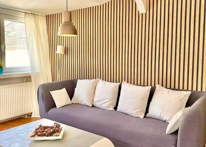 Schoenes City-apartment Mit 2 Schlafzimmer, Parkplatz, Ruhig Und Hell, D46-dg