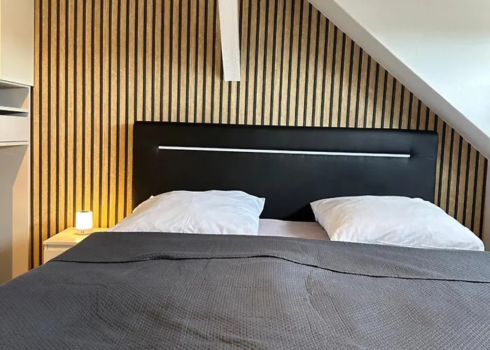 Schoenes City-apartment Mit 2 Schlafzimmer, Parkplatz, Ruhig Und Hell, D46-dg * Oldenburg